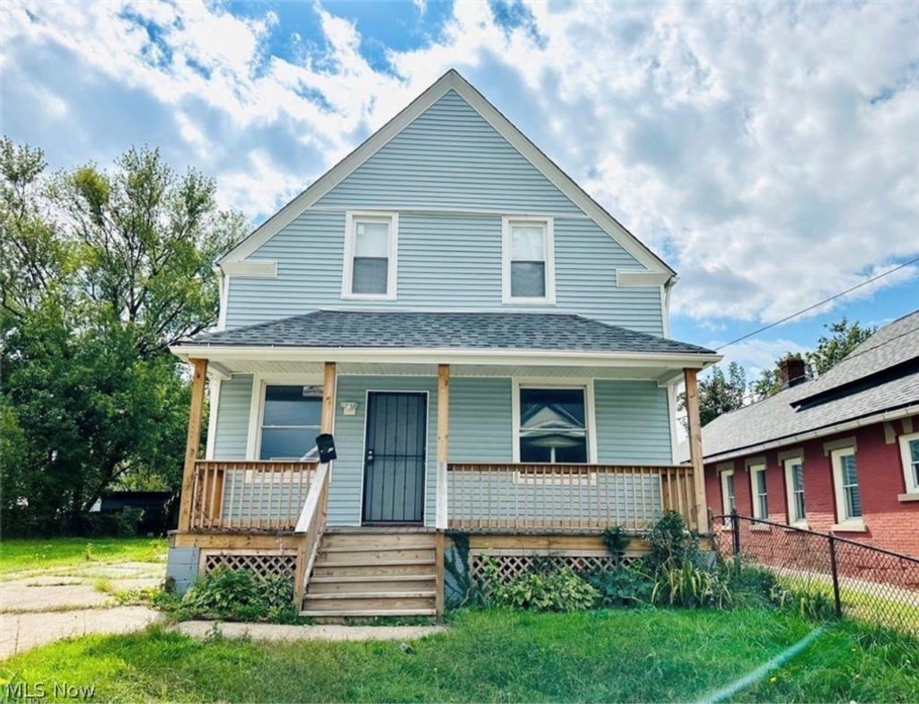 Photo of 3625 Newark Avenue, Cleveland, OH 44109 (MLS # 5199855)
