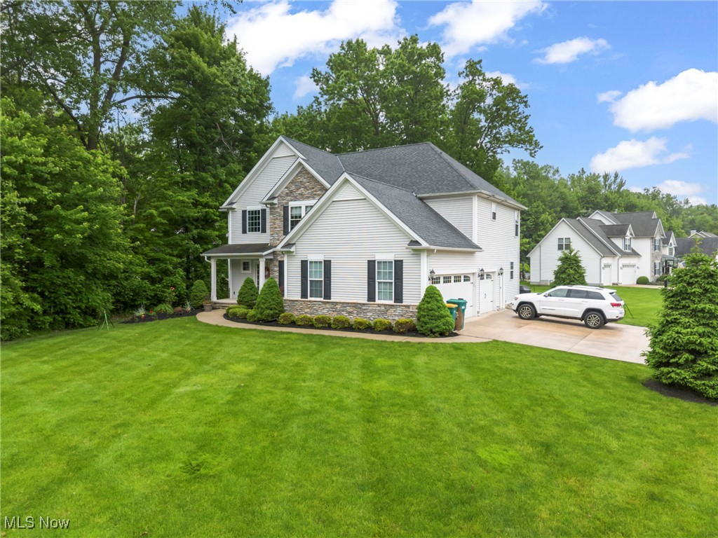 6111 Brownstone Court, Mentor, Ohio image 4