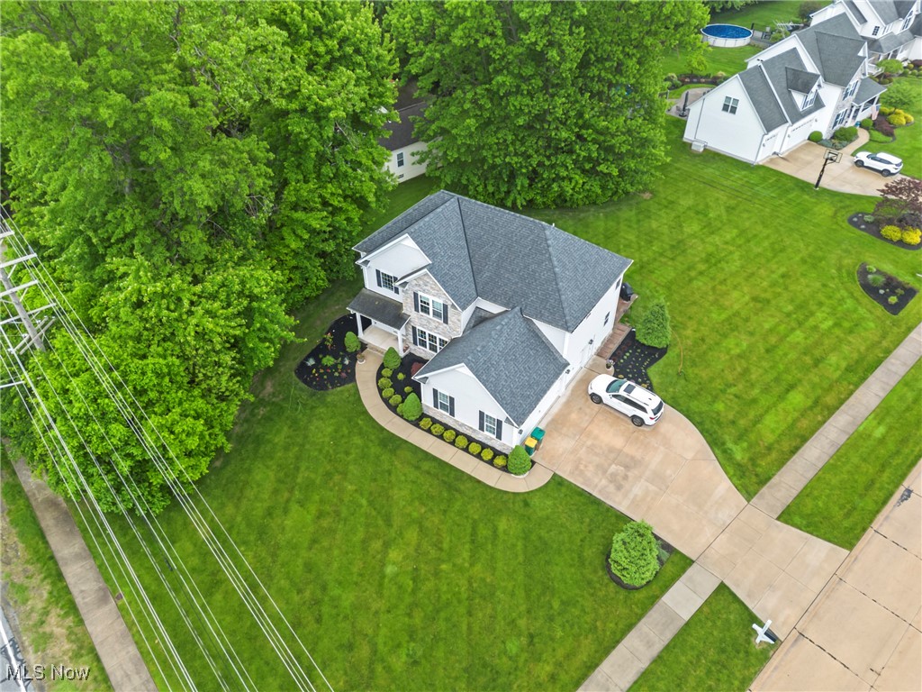 6111 Brownstone Court, Mentor, Ohio image 46