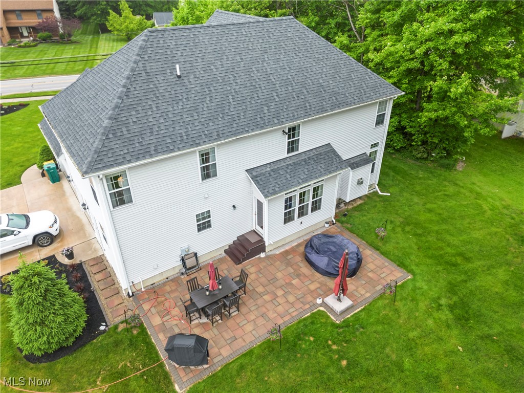 6111 Brownstone Court, Mentor, Ohio image 9