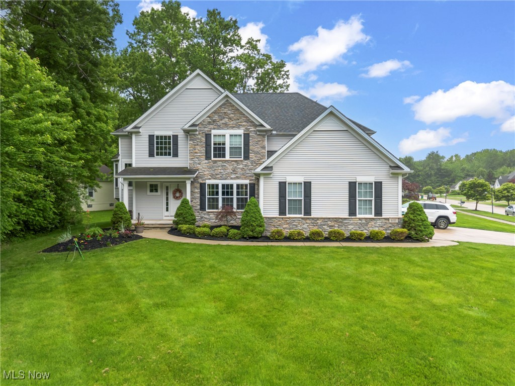 6111 Brownstone Court, Mentor, Ohio image 3