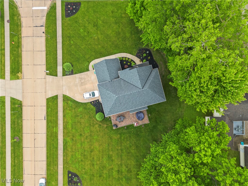 6111 Brownstone Court, Mentor, Ohio image 49