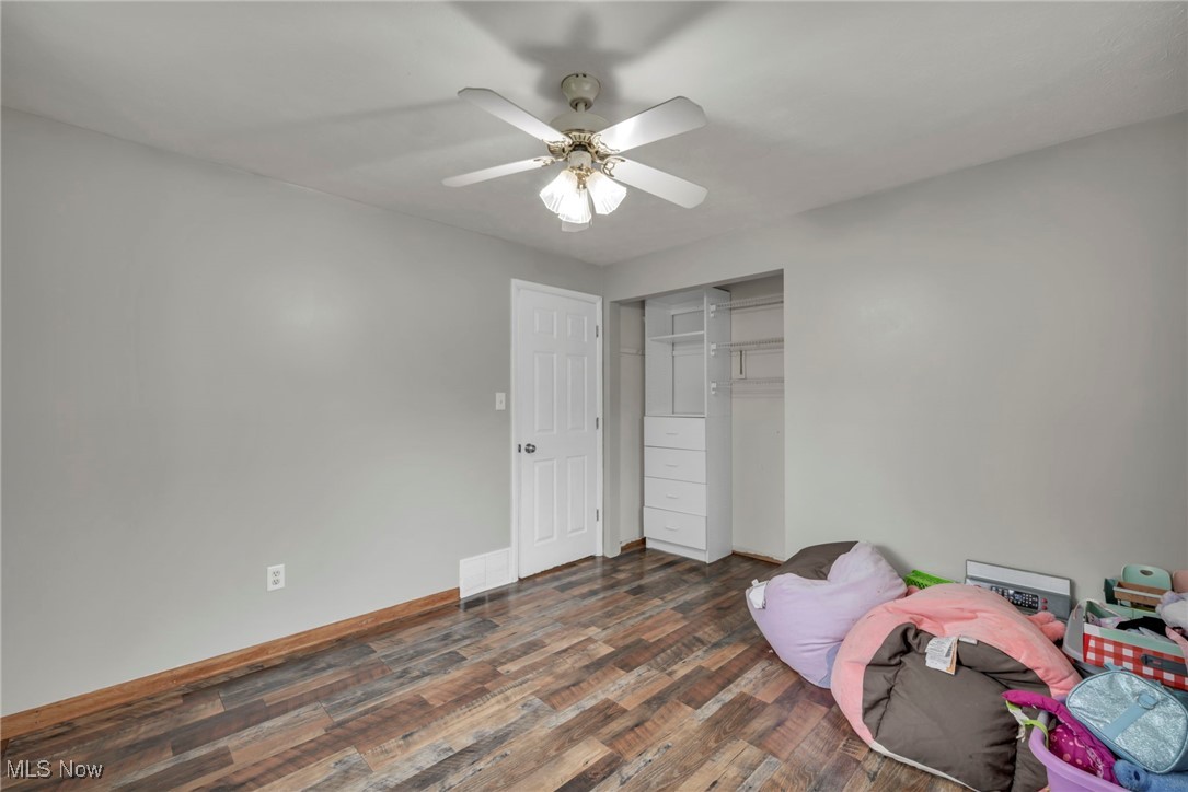 17022 Howe Road, Strongsville, Ohio image 10