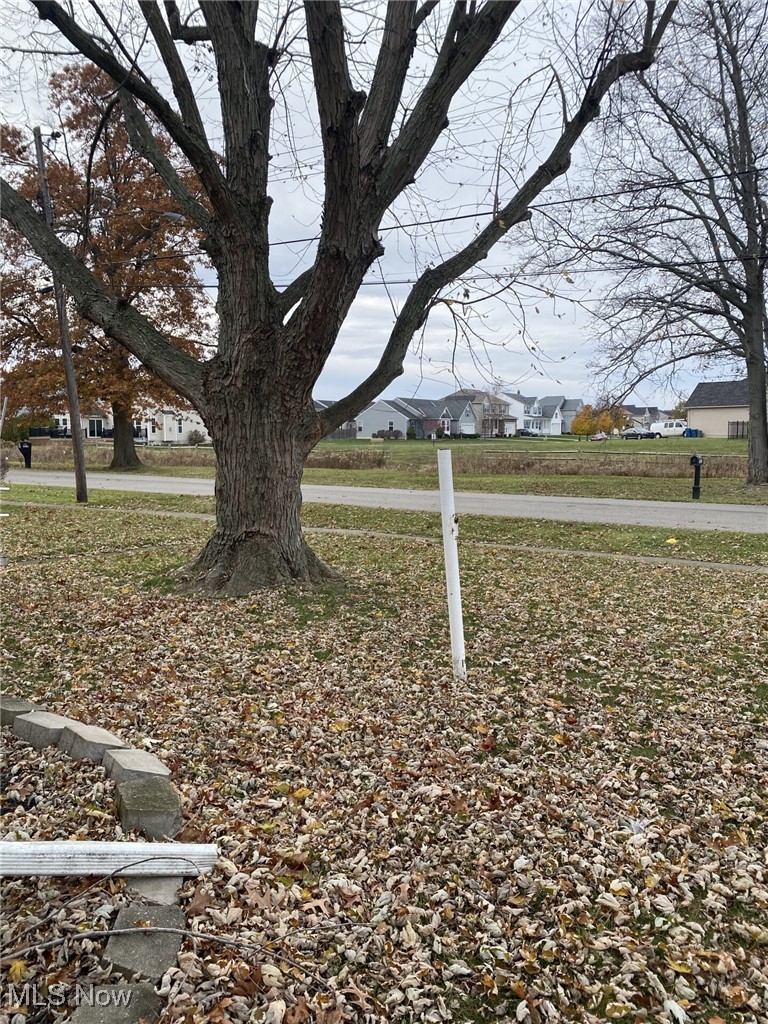 Kneirim Drive Homes - Residential