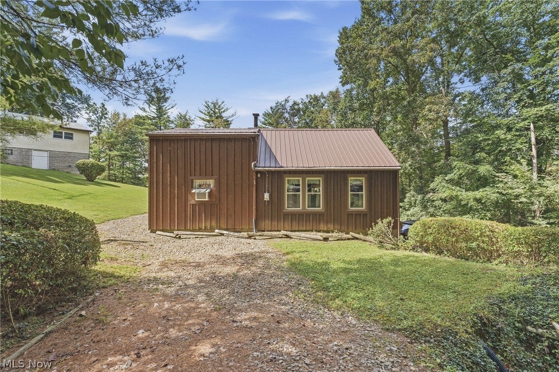 33065 Akron Boat Club Road