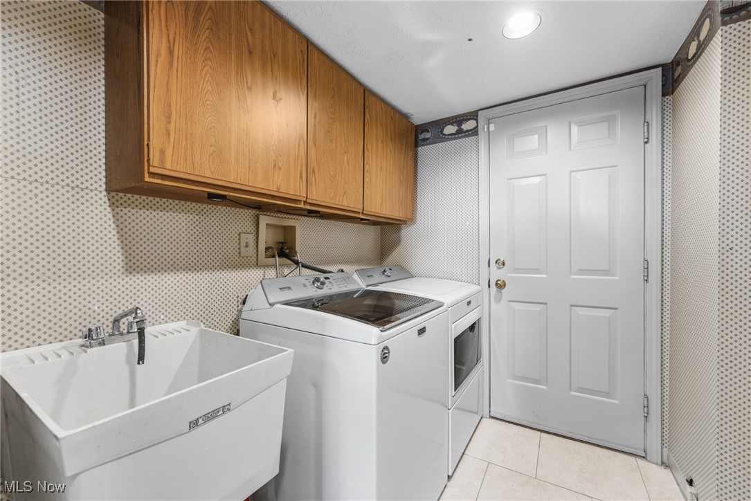 Beachcliffe Condo Ph #iii - Residential