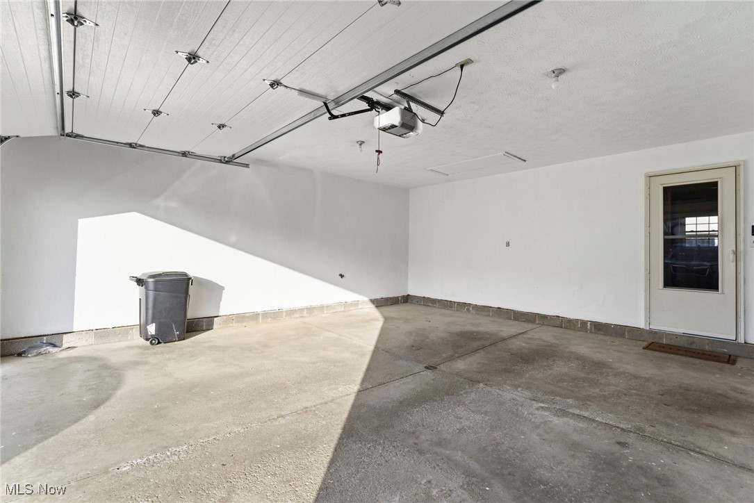 Beachcliffe Condo Ph #iii - Residential