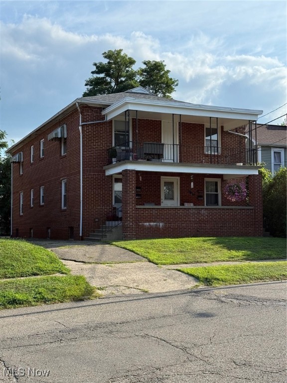 1 Bedroom upstairs unit. Freshly remodeled with oversized carport in rear, central air conditioning, basement storage and laundry hookups. Covered porch, lots of closet space and storage. Tenant pays all utilities.