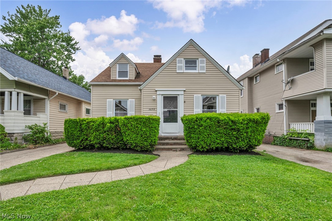 3658 W 138th Street