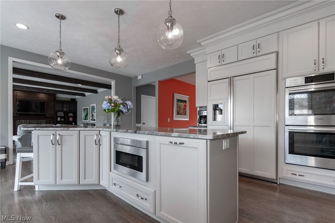 Highland Woods - Residential