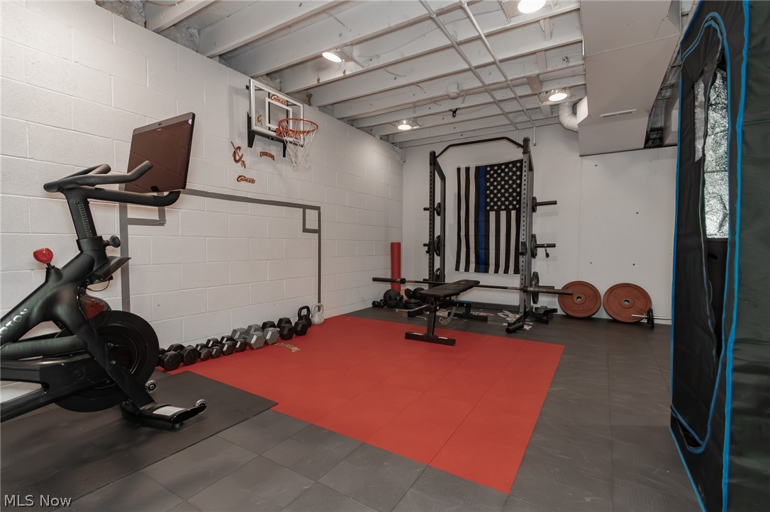 Highland Woods - Residential