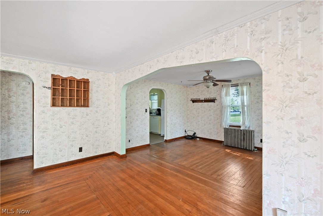374 Niles Cortland Road SE