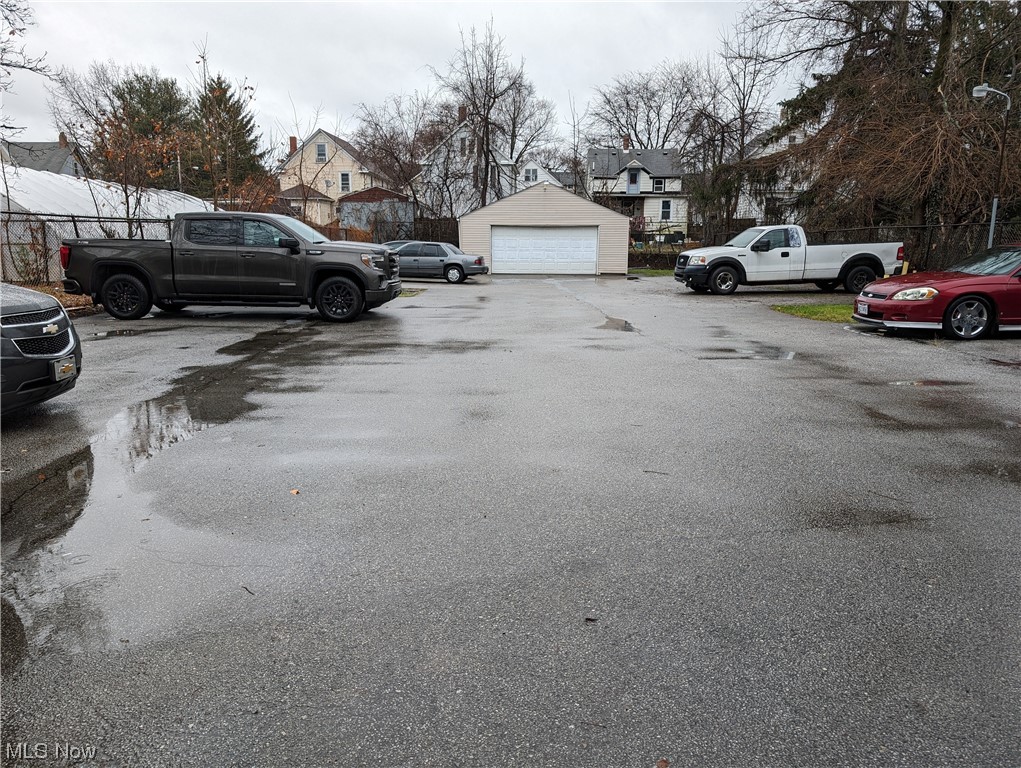 Tract 6 City/Akron - Residential Lease