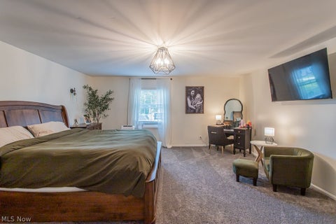 Tiny photo for 1805 Stonehenge Avenue NE, Warren, OH 44483 (MLS # 5254382)
