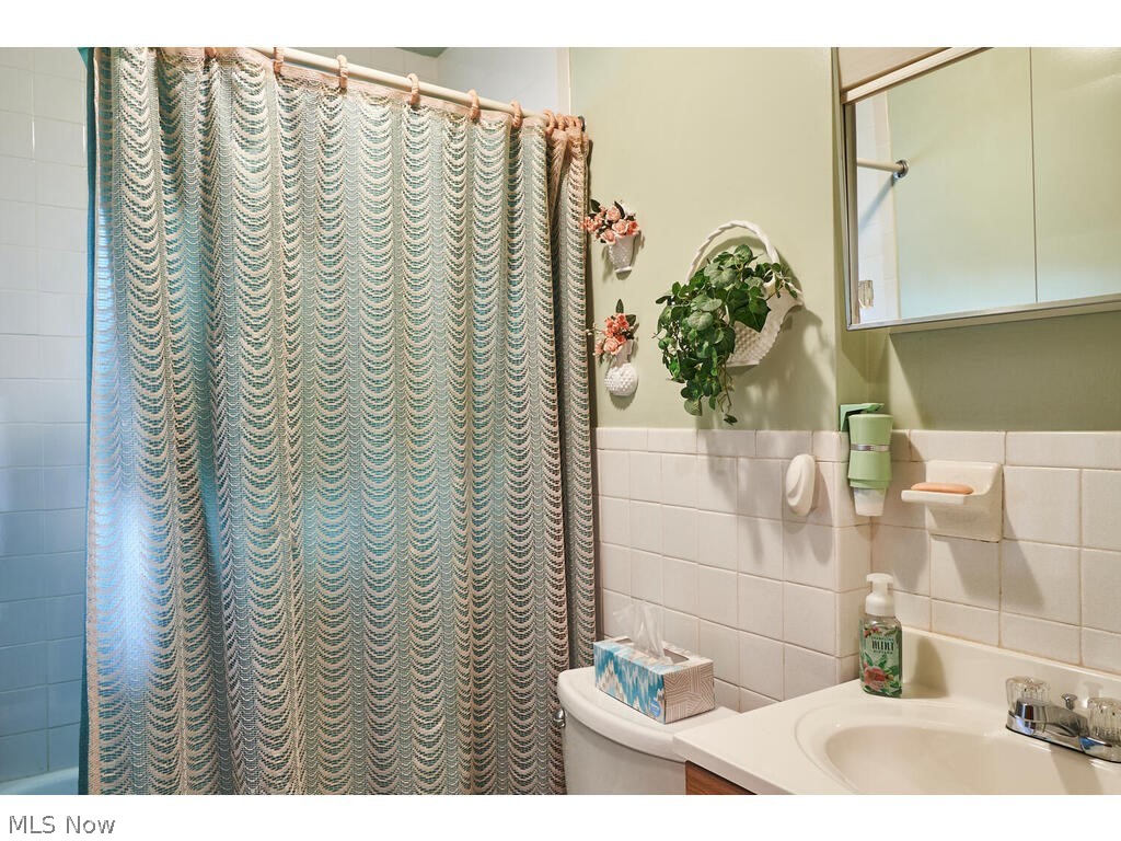 Schrops - Residential Income