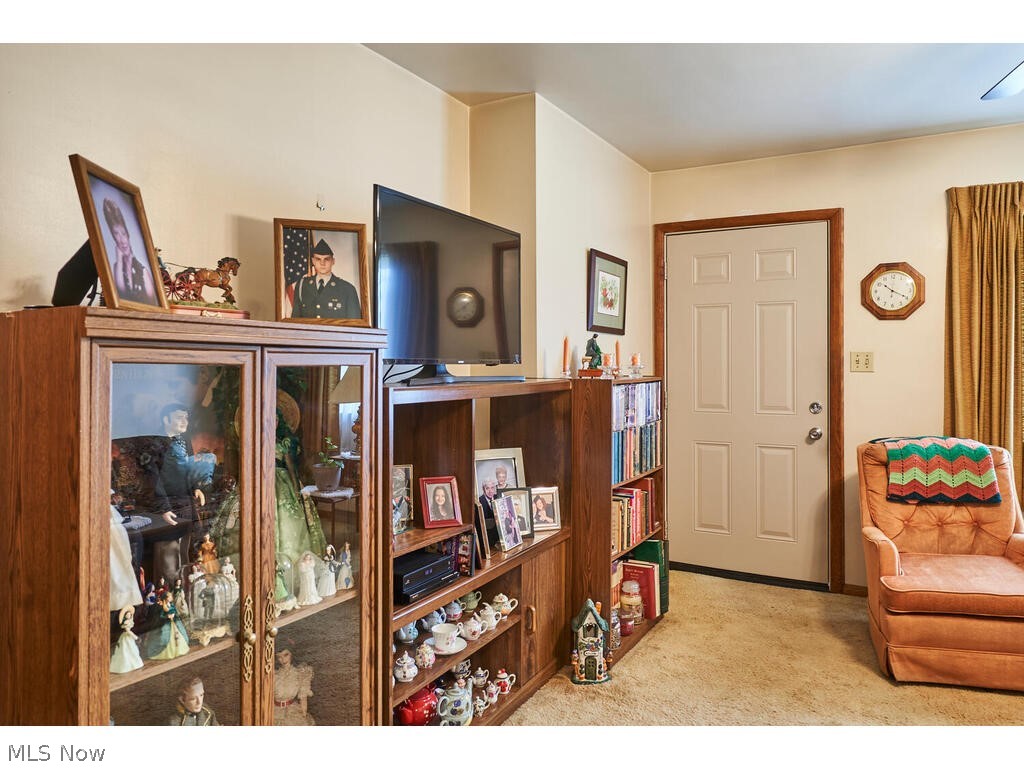 Schrops - Residential Income