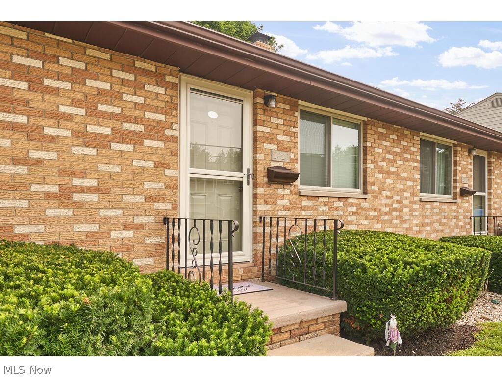 Schrops - Residential Income