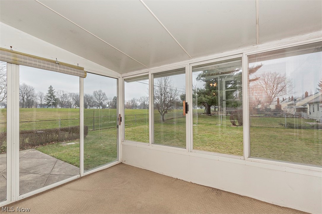 Sunshine Realty Inc 01 - Residential