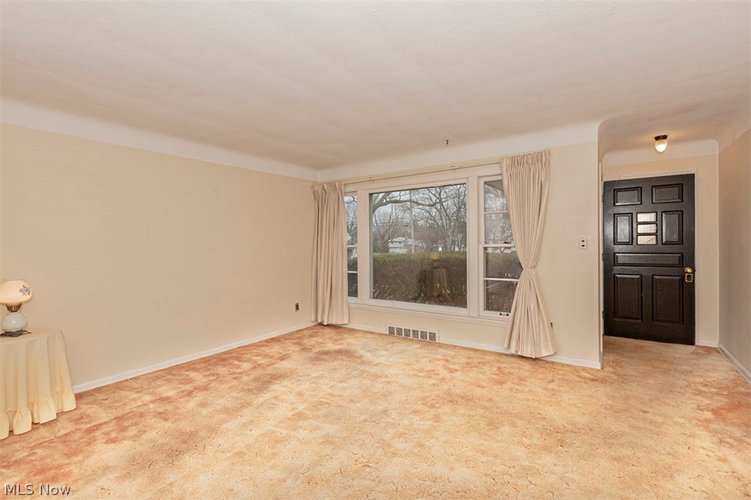 Sunshine Realty Inc 01 - Residential