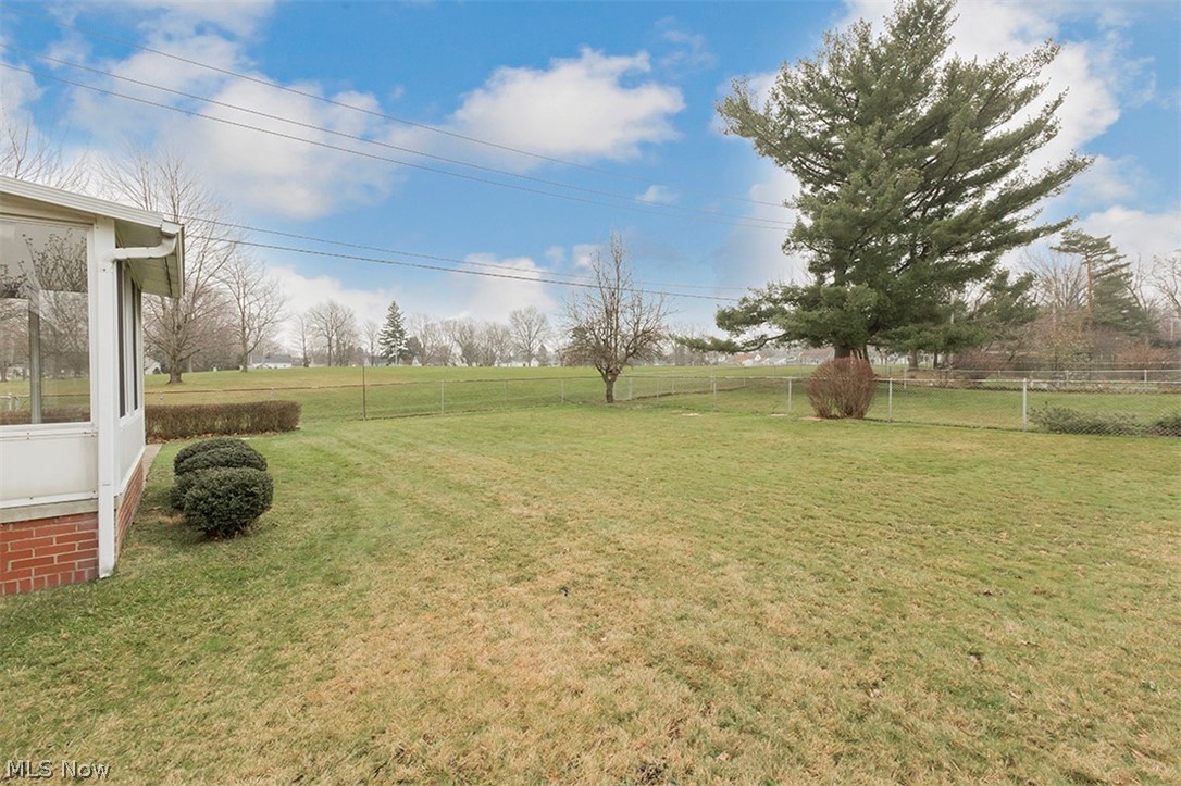 Sunshine Realty Inc 01 - Residential