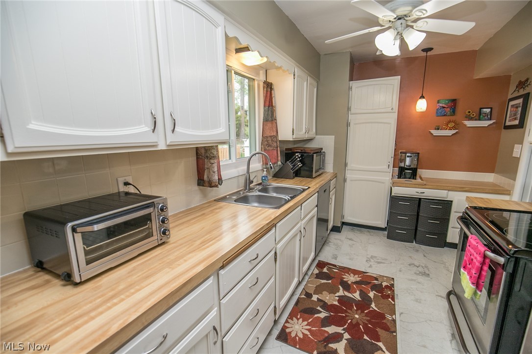 Monroe Manor Estates Allotment - Residential