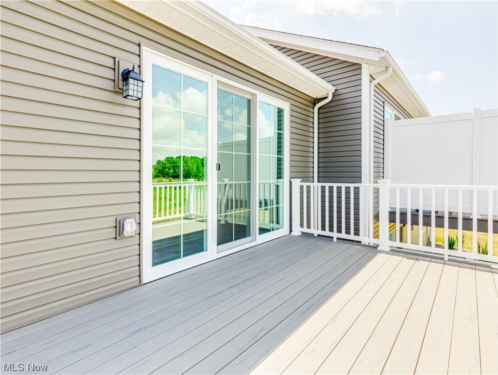 Hawks Nest Crossing Condominiums - Residential