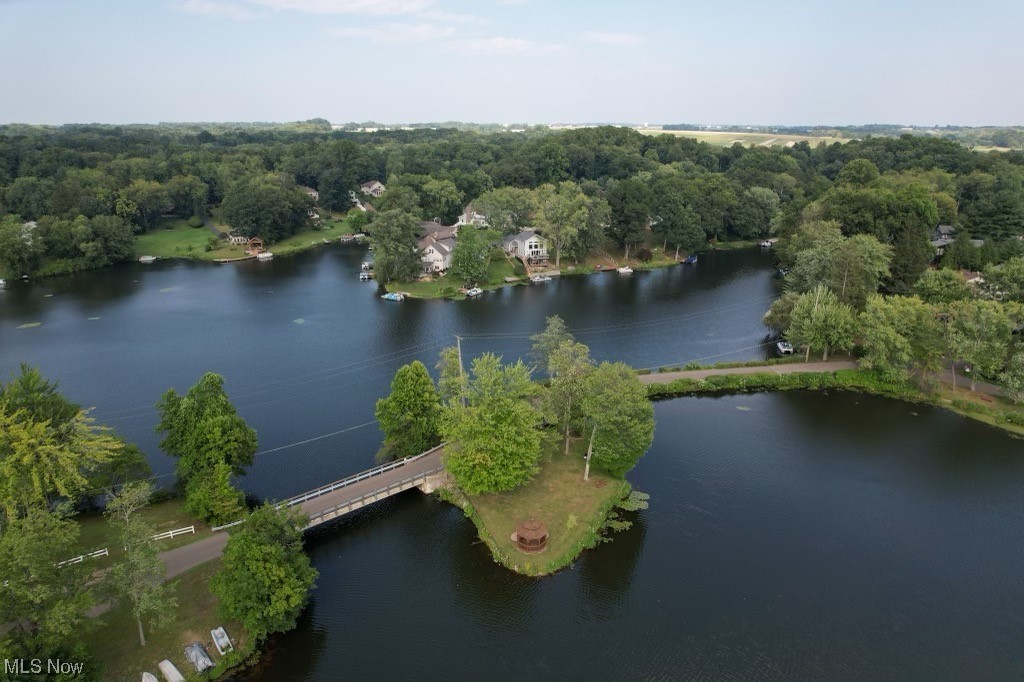 Willowdale Lake - Residential