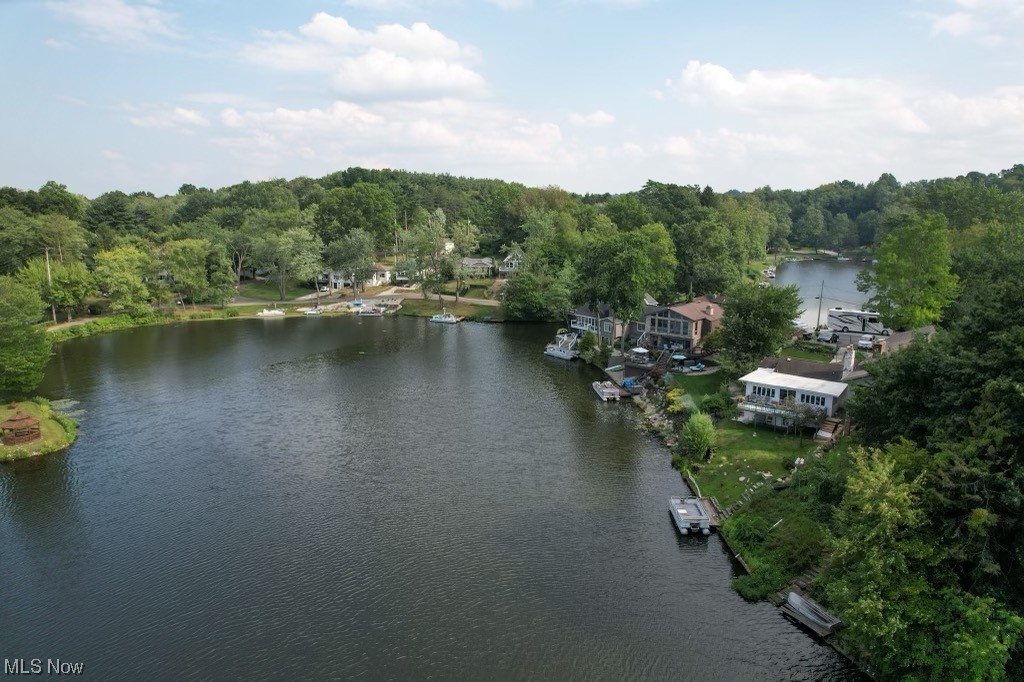 Willowdale Lake - Residential