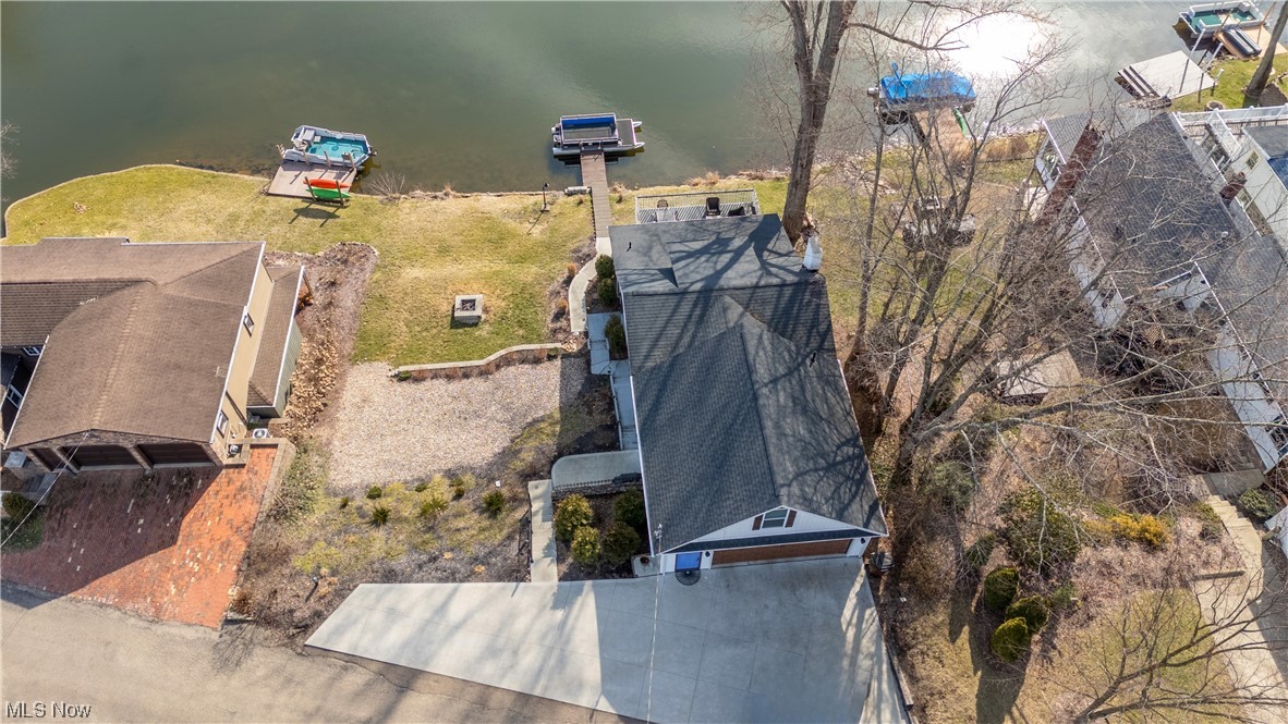 Willowdale Lake - Residential