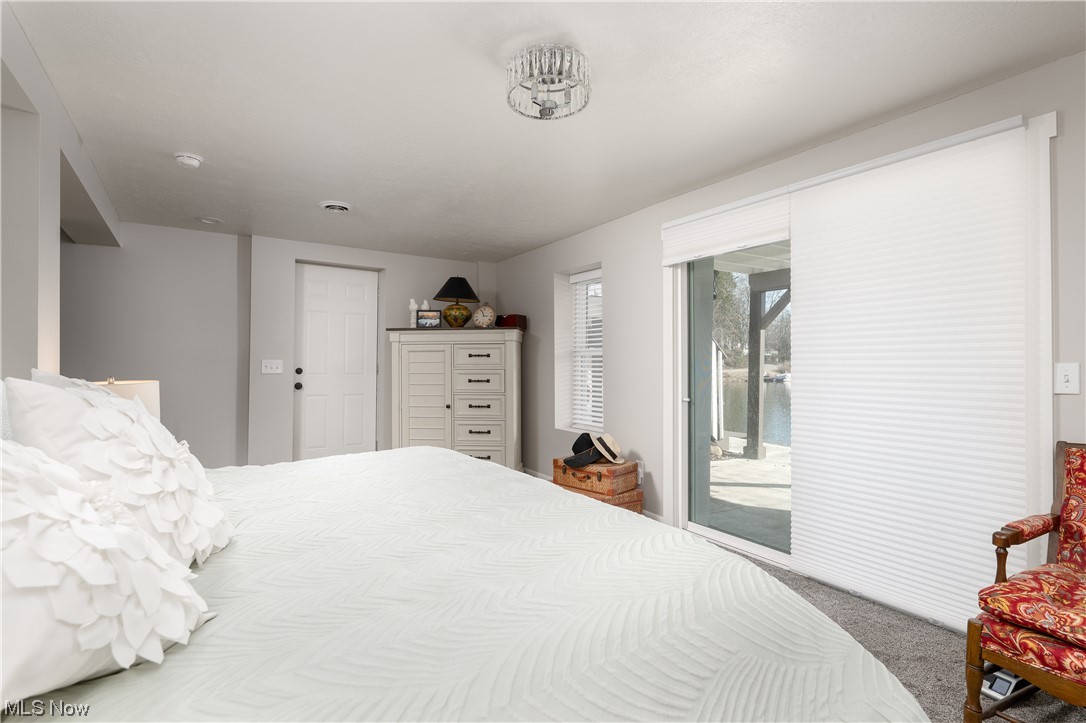 Willowdale Lake - Residential