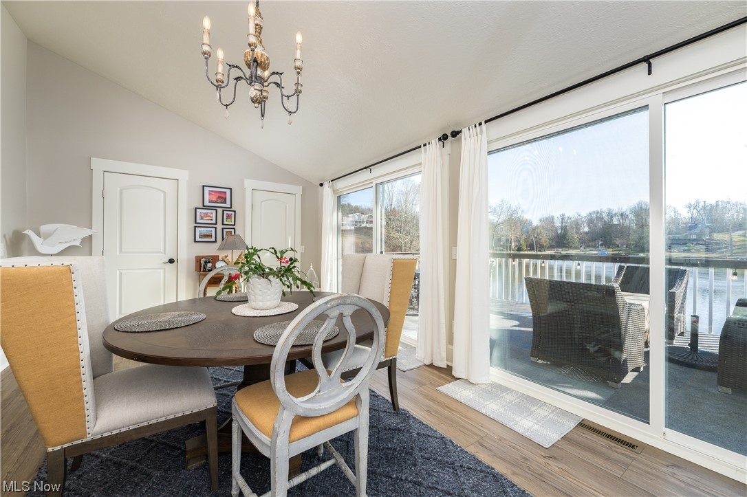 Willowdale Lake - Residential