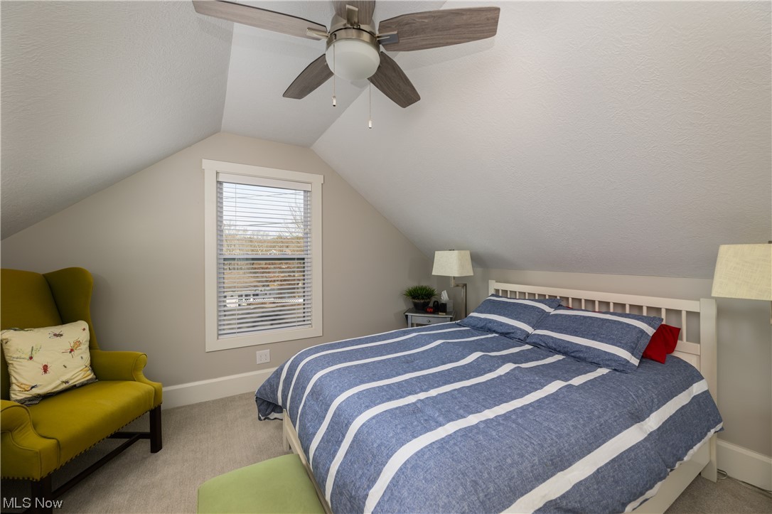 Willowdale Lake - Residential