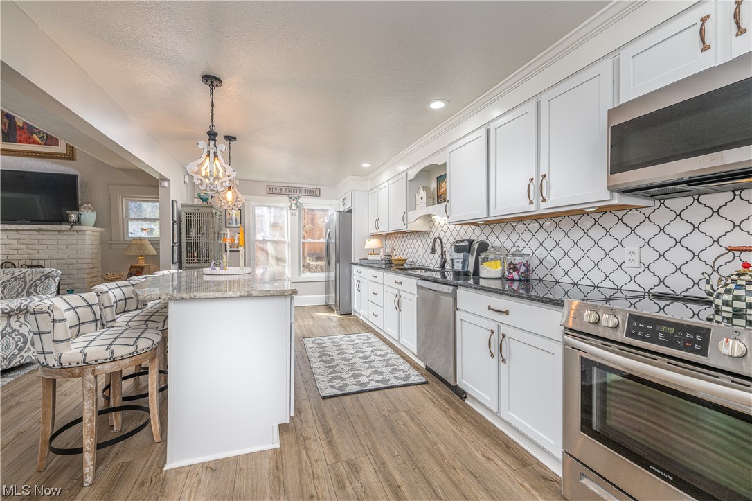 Willowdale Lake - Residential