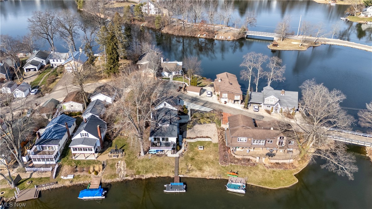 Willowdale Lake - Residential