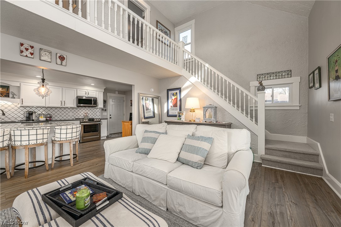 Willowdale Lake - Residential