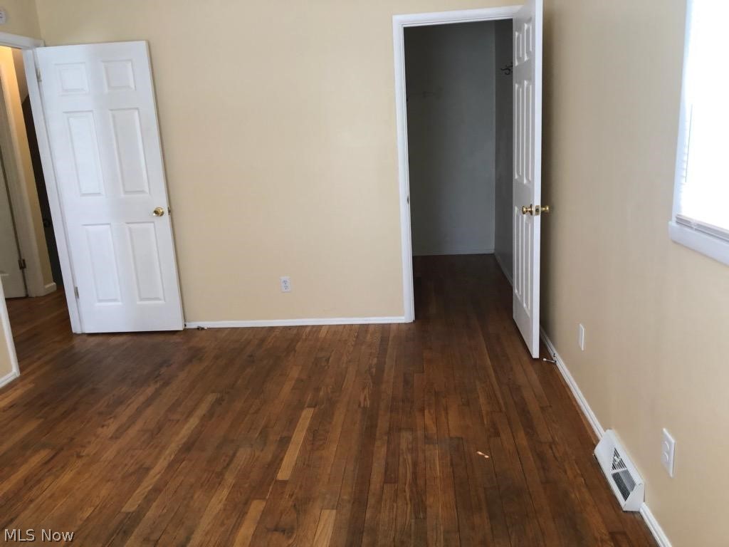 Crestwood - Residential