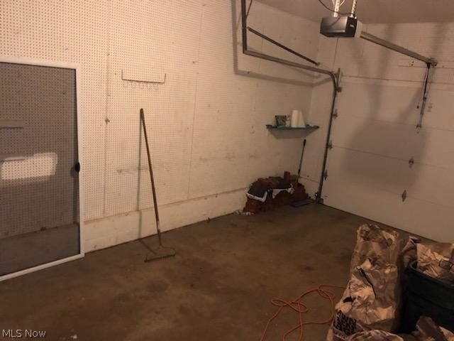 Crestwood - Residential