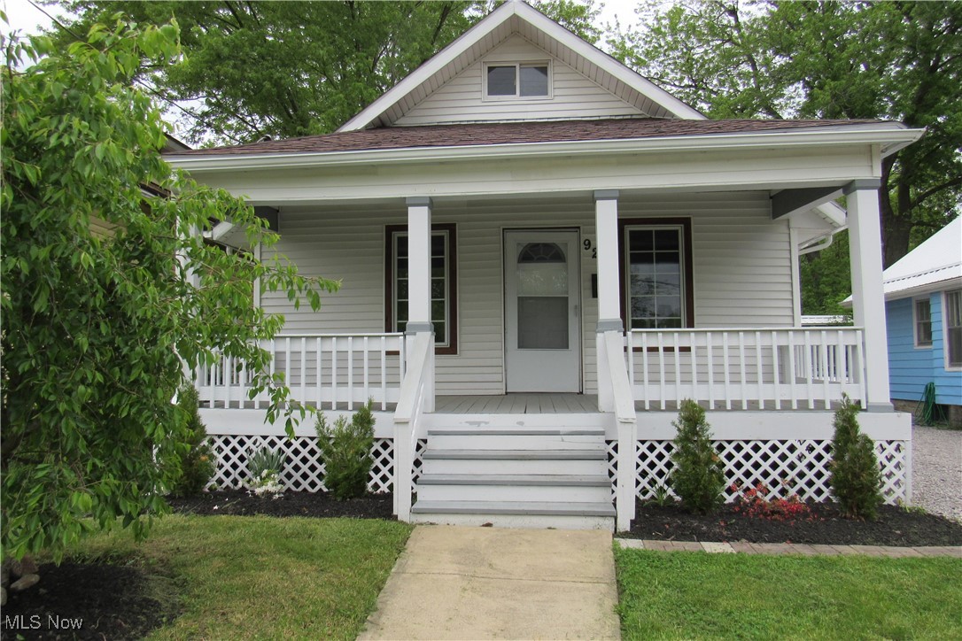 923 W 58th Street, Ashtabula, Ohio image 2