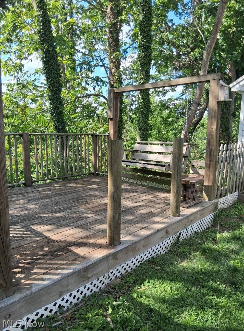 Photo of 329 Muskingum Drive DR, Marietta, OH 45750 (MLS # 5211620)