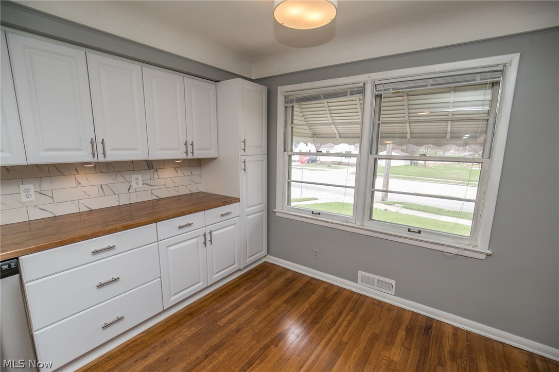 Sl Maher & J K Hitchcocks Sub - Residential