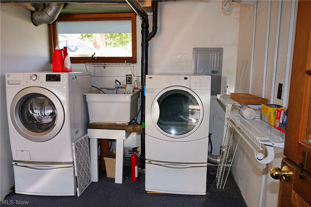 Kew Gardens 03 - Residential