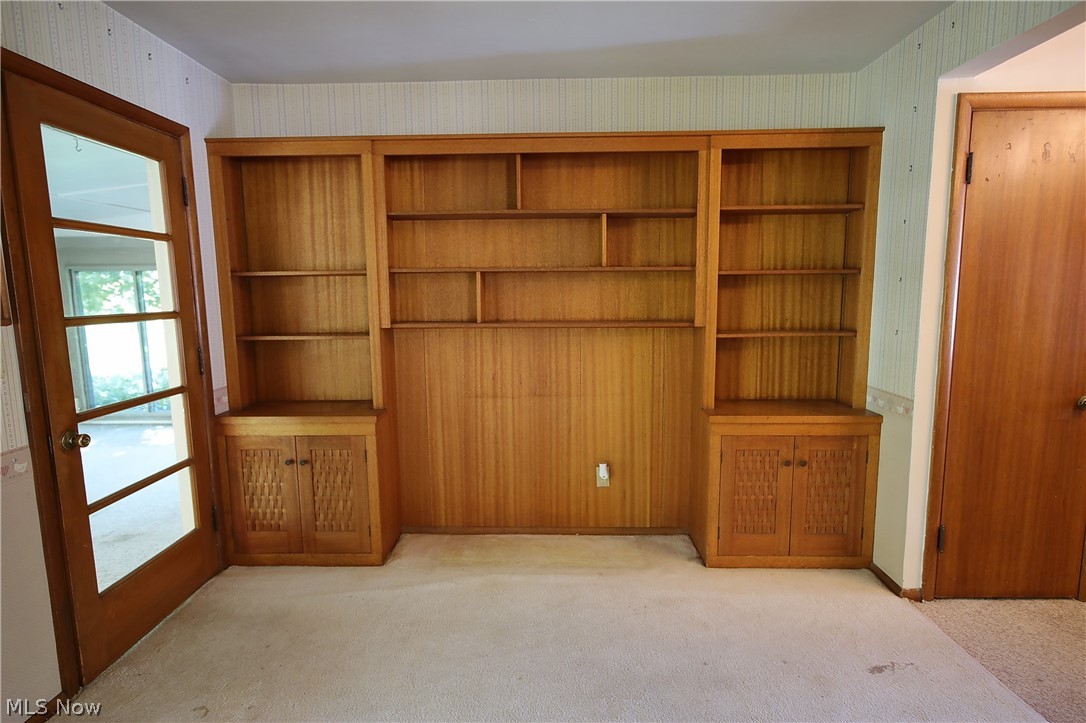 Kew Gardens 03 - Residential