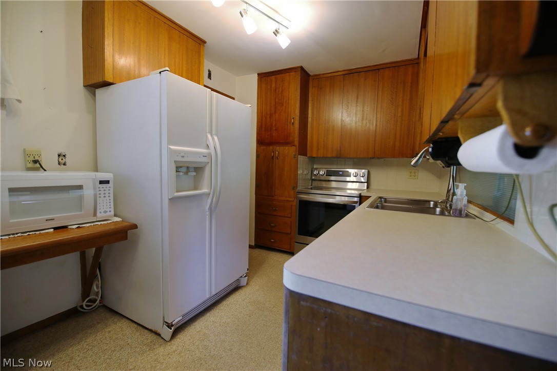 Kew Gardens 03 - Residential