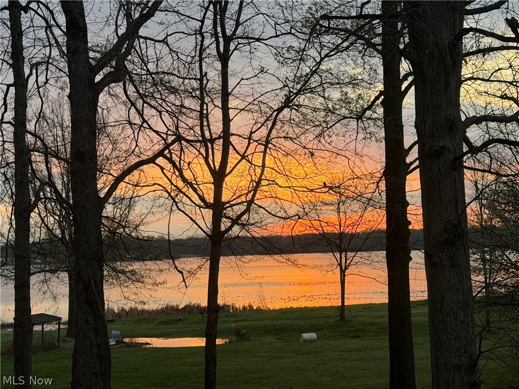 Chenoweth Lake Heights - Residential