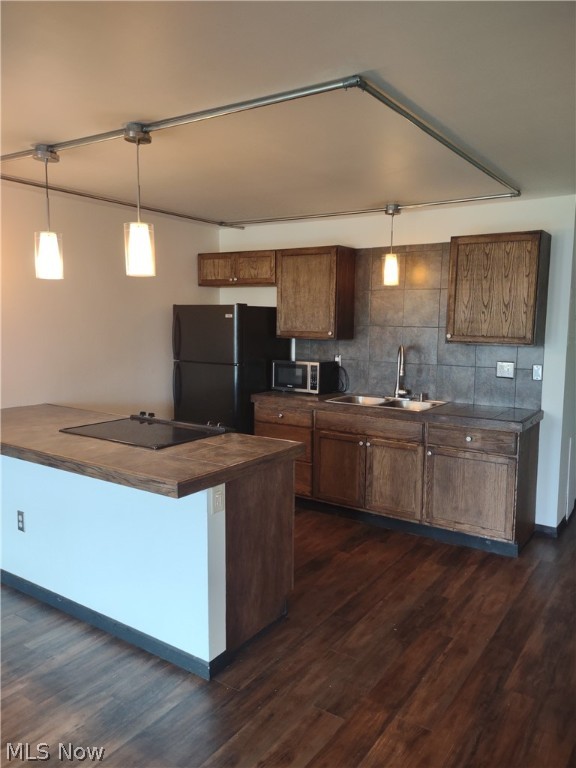 Seven Stories East Condo - Residential