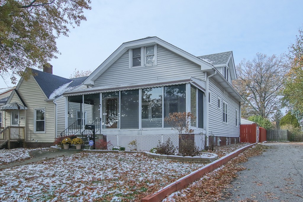 This well maintained bungalow located in the quiet Jefferson/West Park neighborhood is a must see. With 2 bedrooms on the first and a master bedroom on the second, at over 1600 soft, there is plenty of space to call your own. Beautiful hardwood floors throughout most of the home and original built-ins give way to a classic feel! The home owner has not spared any expense while maintaining the home. Insulation has been blown in, electrical has been updated, a custom sliding gate was installed for privacy in the back, new deck, security system, new carpet where carpet is found- the list goes on. Stay cool in the summer with central air condition and warm in the winter with the blown in insulation. Enjoy the front porch in the summer and the private, fully fenced in backyard. Located within walking distance to restaurants and a short distance to the highway, this home is perfect for all.