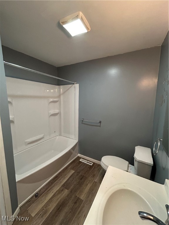 Ohio City - Commercial Sale