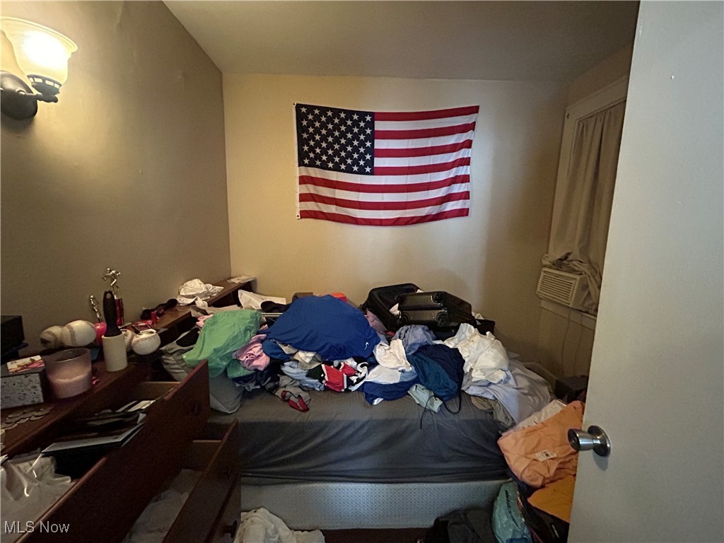 Ohio City - Commercial Sale