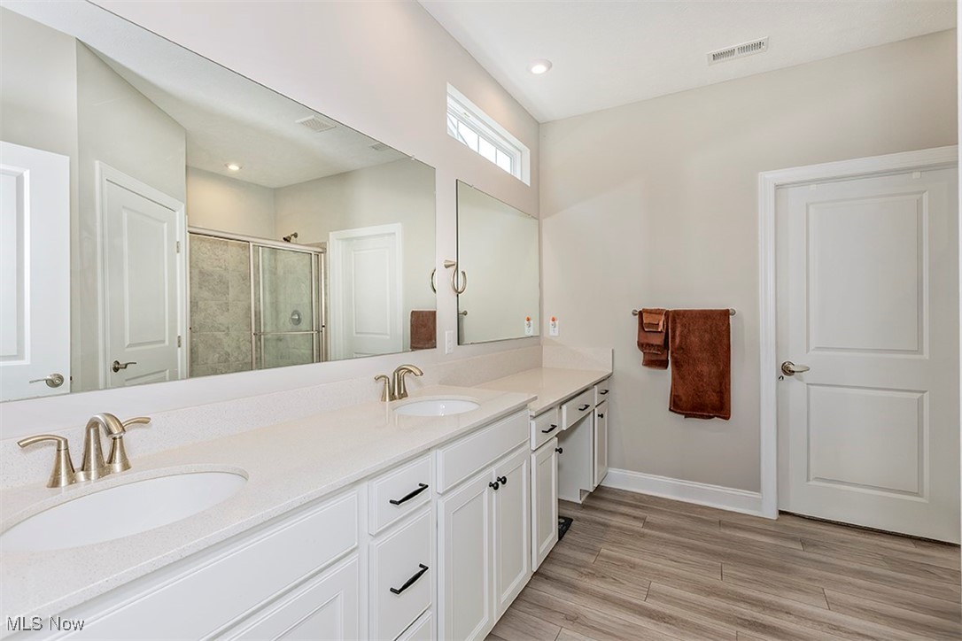 Twinsburg, Ohio 44087, United States, 3 Bedrooms Bedrooms, ,3 BathroomsBathrooms,Residential,Active,145682