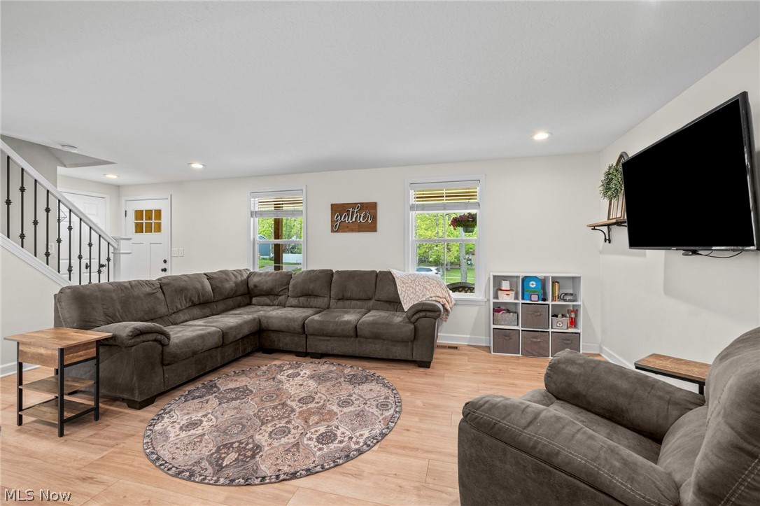 Falling Oaks - Residential